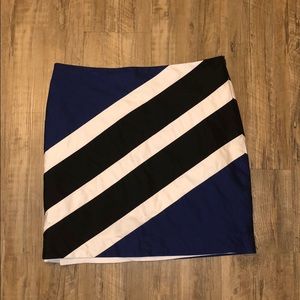 White House Black Market | Skirt